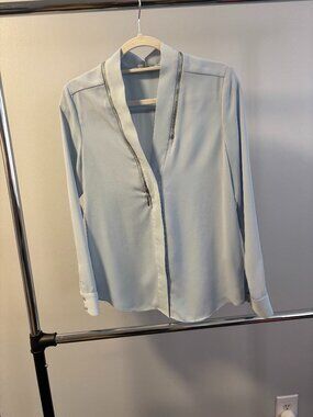 NWOT****Les Petites Baby Blue Zipper blouse